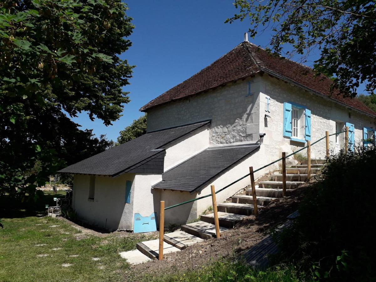 Le Moulin Bleu Bed & Breakfast Seigy Bagian luar foto