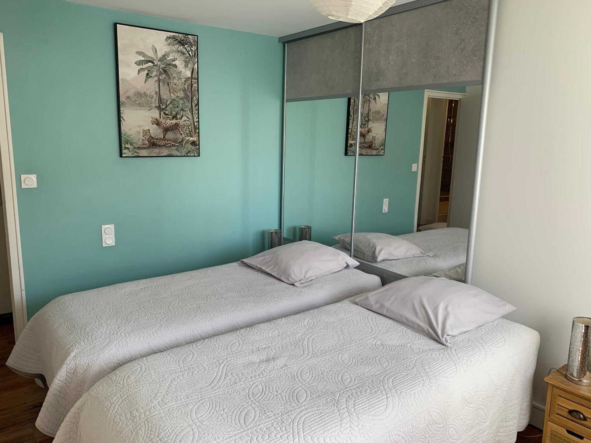 Le Moulin Bleu Bed & Breakfast Seigy Bagian luar foto